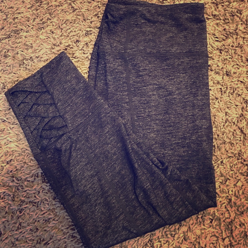 Athleta Capri Pants
